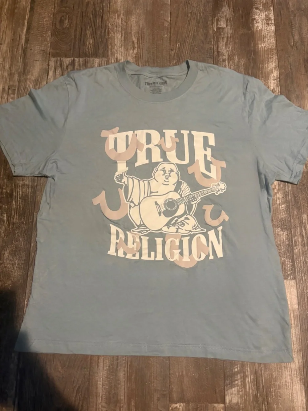 True Religions Men’s Bundle 2 Cargo Pants + 5 Graphic Tee’s